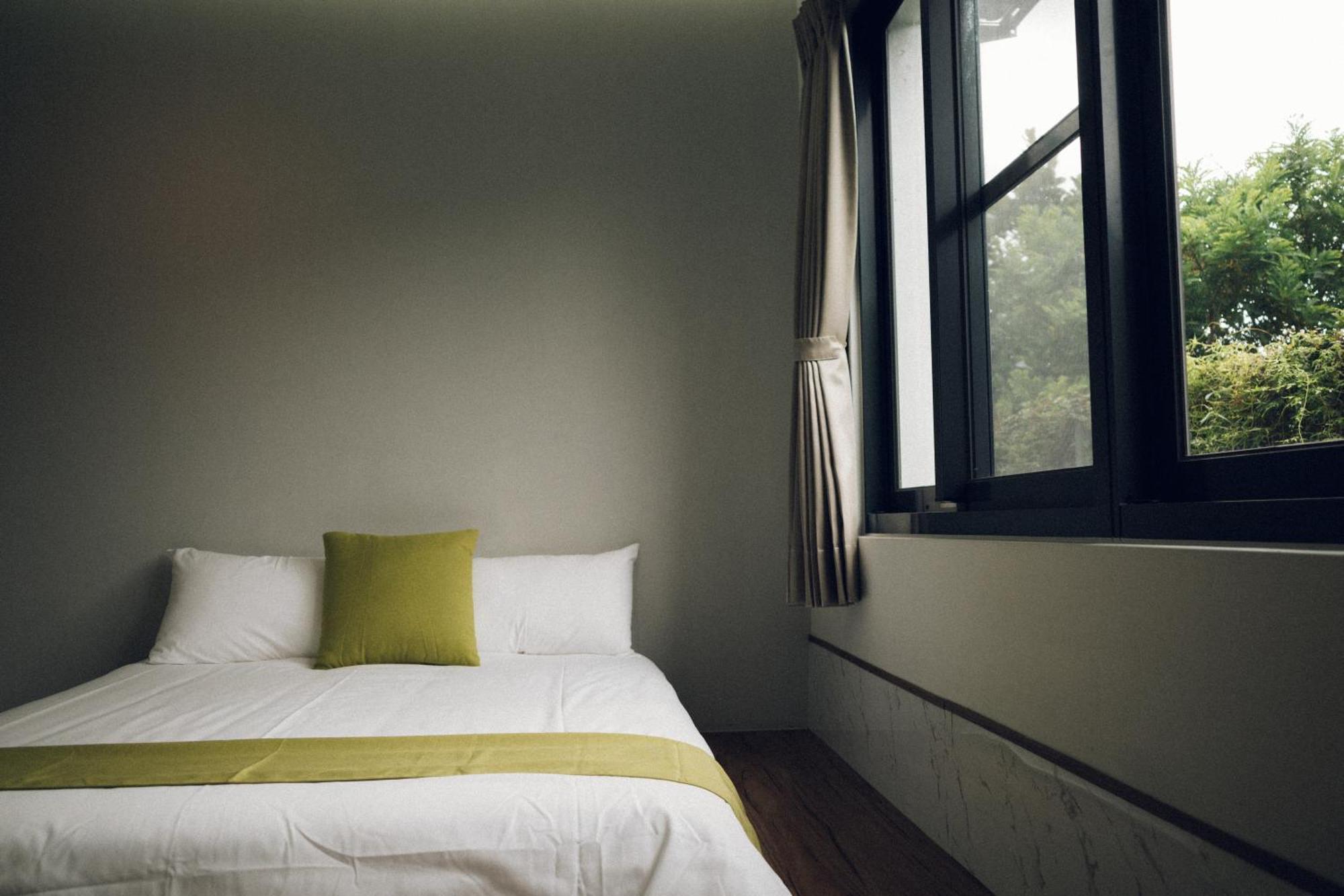 蘊慢築 茶花藝主題民宿 Yun Man Zhu Homestay Gongguan Eksteriør billede